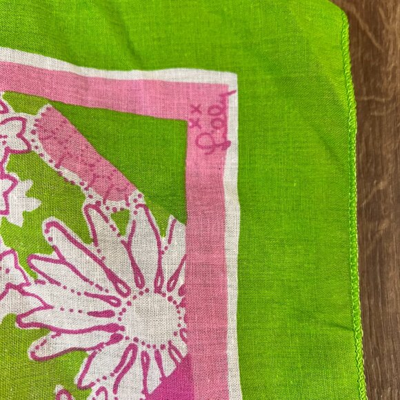 Lilly Pulitzer Breast Cancer Awareness Scarf/ Bandana  - Ford  Bundle 21" - Picture 8 of 12
